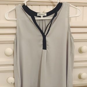 Monteau- Gray short sleeve blouse, size small